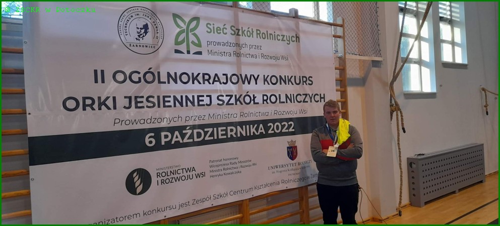 Szymon Rycerz na otwarciu konkursu orki w Żarnowcu
