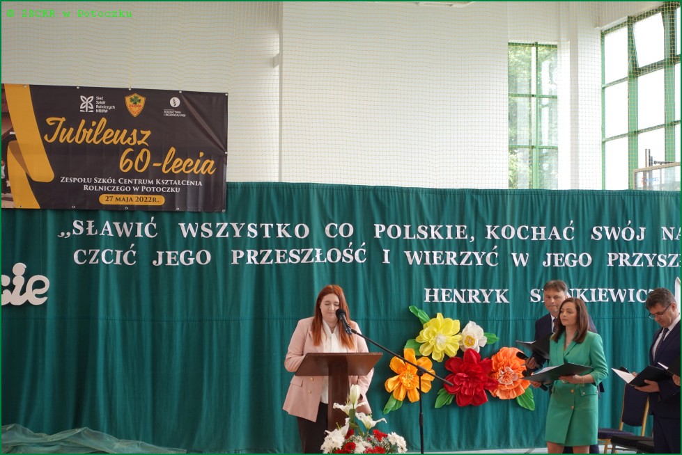 Przemawiająca wiceminister MRiRW, posłanka na Sejm RP  Anna Gembicka